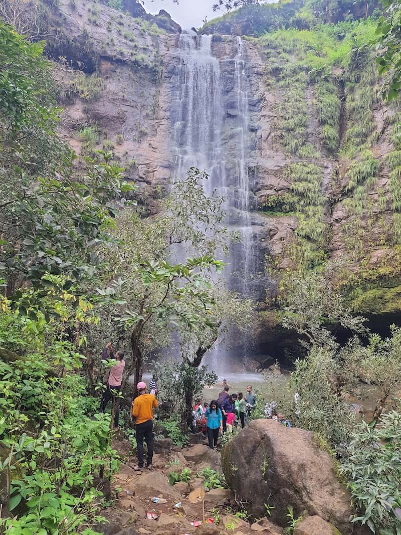 Kanchan Waterfall